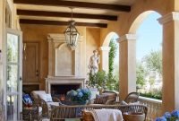 Luxury European Living Room Decor Ideas With Tuscan Style 07