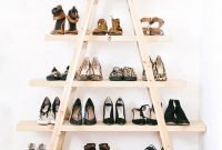 Minimalist Tiny Apartment Shoe Storage Design Ideas 48