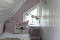 Relaxing Small Loft Bedroom Designs 30