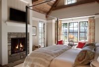 Relaxing Small Loft Bedroom Designs 40