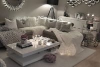 Charming Living Room Design Ideas 26