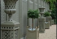 Cute Garden Fences Walls Ideas 01