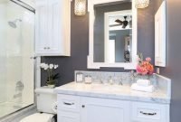 Elegant Bathroom Makeovers Ideas For Small Space 15