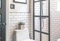 Elegant Bathroom Makeovers Ideas For Small Space 16
