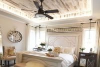 Elegant Farmhouse Decor Ideas For Bedroom 18