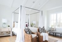 Elegant Farmhouse Decor Ideas For Bedroom 19