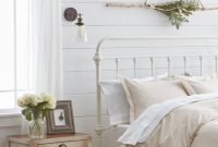 Elegant Farmhouse Decor Ideas For Bedroom 27