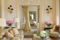 Impressive French Style Living Room Designs Ideas 21