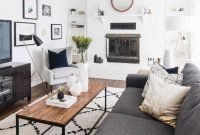 Minimalist Living Room Design Ideas 38