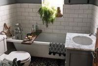 Unusual Small Bathroom Design Ideas 18