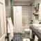 Unusual Small Bathroom Design Ideas 46