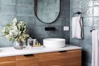 Cozy Small Bathroom Ideas With Wooden Decor 35