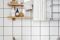 Cozy Small Bathroom Ideas With Wooden Decor 39