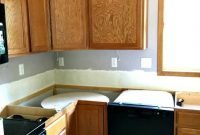 Creative Painted Kitchen Cabinets Design Ideas 24