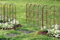 Cute Garden Fences Walls Ideas 31