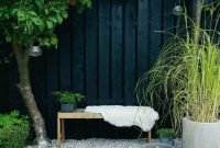 Cute Garden Fences Walls Ideas 48