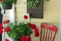 Fascinating Farmhouse Porch Decor Ideas 27