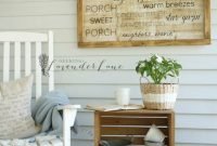 Fascinating Farmhouse Porch Decor Ideas 44