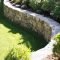 Gorgeous Front Yard Retaining Wall Ideas For Front House 24