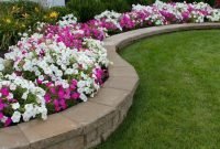 Gorgeous Front Yard Retaining Wall Ideas For Front House 39