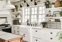 Inspiring Kitchen Decorations Ideas 36