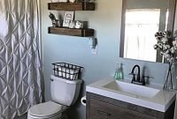 Popular Farmhouse Small Bathroom Decorating Ideas 10