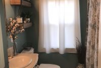 Popular Farmhouse Small Bathroom Decorating Ideas 14