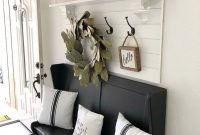 Popular Small Farmhouse Design Ideas To Style Up Your Home 48