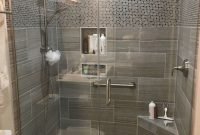 Awesome Bathroom Shower Ideas For Tiny House 11