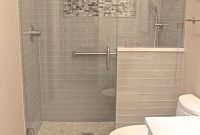 Awesome Bathroom Shower Ideas For Tiny House 36