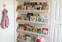 Cozy Bookcase Ideas For Kids Room 26