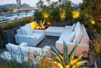 Stunning Roof Terrace Decorating Ideas That You Should Try 31