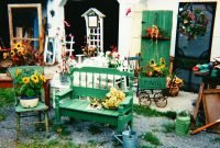 Unique Old Furniture Repurposing Ideas For Yard And Garden 43