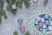 Best Home Decoration Ideas With Snowflakes And Baubles 52