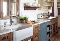 Enchanting Farmhouse Kitchen Decor Ideas To Try Nowaday 17