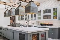 Enchanting Farmhouse Kitchen Decor Ideas To Try Nowaday 32