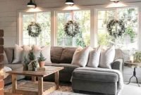 Fancy Farmhouse Living Room Decor Ideas To Try 14