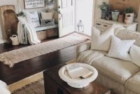 Fancy Farmhouse Living Room Decor Ideas To Try 32
