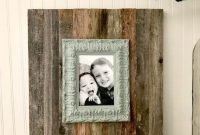 Fascinating Wood Photo Frame Ideas For Antique Home 13