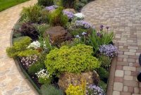 Newest Front Yard Landscaping Design Ideas To Try Now 03