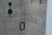 Relaxing Master Bathroom Shower Remodel Ideas 43