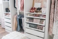 Simple Custom Closet Design Ideas For Your Home 44