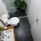Splendid Small Bathroom Remodel Ideas For You 08