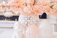 Stylish Spring Home Décor Ideas You Will Definitely Want To Save 40