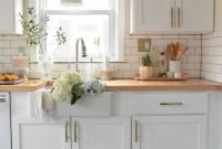 Unusual White Kitchen Design Ideas To Try 05