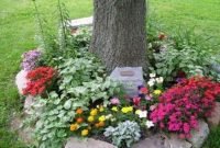 Adorable Flower Beds Ideas Around Trees To Beautify Your Yard 48