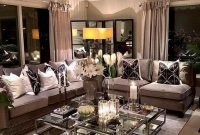 Attractive Small Living Room Decor Ideas With Perfect Lighting 09