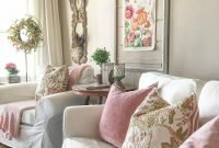 Catchy Farmhouse Decor Ideas For Living Room This Year 14