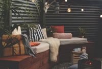 Classy Backyard Makeovers Ideas On A Budget To Try 28