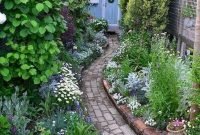 Elegant Backyard Patio Design Ideas For Your Garden 14